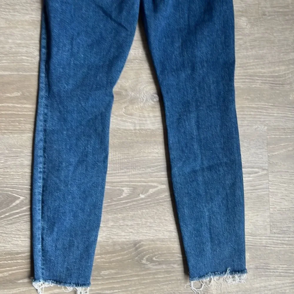 MOTHER HIGH WAISTED LOOKER ANKLE FRAY Big Sky